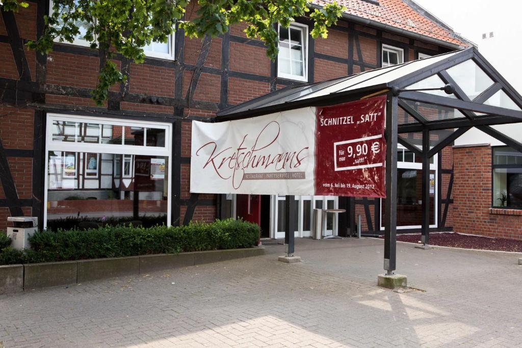 Kretschmanns Hotel Sehnde Exterior photo
